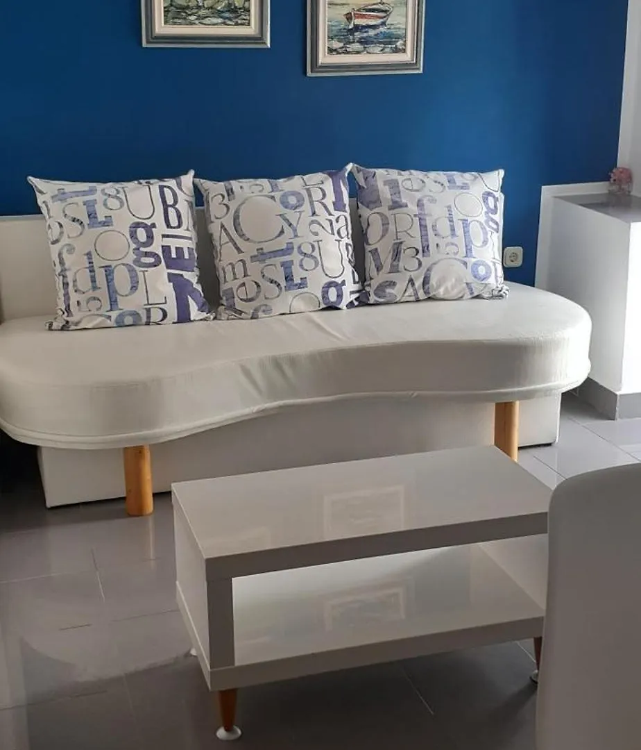 Old Town Baska Apartman 0*, Baška Horvátország